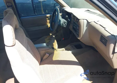 1996 Chevrolet S Truck S10 from USA, damaged, VIN 1GCCS19X9T8167430